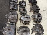 Тормозной суппорт RX300 toyota camry 30 35 40 45 50 за 25 555 тг. в Шымкент – фото 3