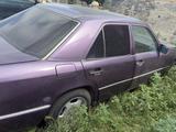 Mercedes-Benz E 200 1991 года за 900 000 тг. в Астана – фото 3