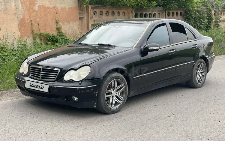 Mercedes-Benz C 320 2004 годаүшін2 500 000 тг. в Алматы