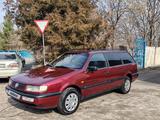 Volkswagen Passat 1994 года за 1 800 000 тг. в Шымкент – фото 2