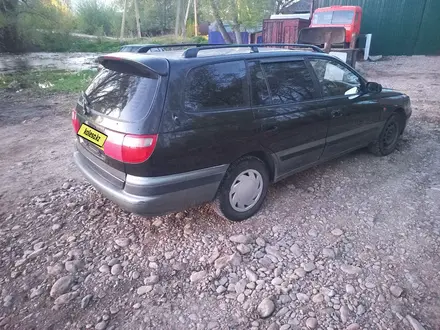 Toyota Caldina 1995 года за 1 600 000 тг. в Усть-Каменогорск