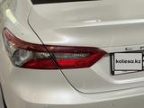 Toyota Camry 2023 года за 17 000 000 тг. в Каскелен – фото 5
