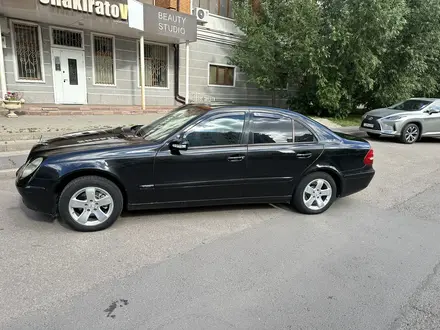 Mercedes-Benz E 240 2004 года за 4 000 000 тг. в Астана – фото 10