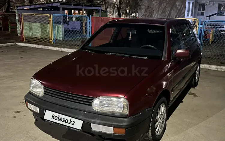 Volkswagen Golf 1993 годаүшін1 050 000 тг. в Павлодар