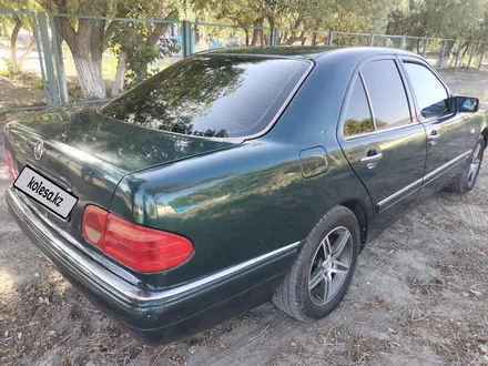 Mercedes-Benz E 230 1996 года за 2 300 000 тг. в Кызылорда – фото 11