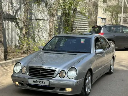 Mercedes-Benz E 280 2000 года за 5 800 000 тг. в Шымкент – фото 2