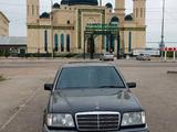 Mercedes-Benz E 280 1993 года за 2 590 000 тг. в Шымкент – фото 2