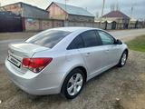 Chevrolet Cruze 2011 года за 3 600 000 тг. в Тараз – фото 3