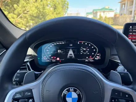 BMW 5 серия 2021 года за 21 500 000 тг. в Астана – фото 33