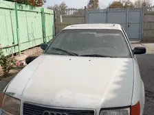 Audi 100