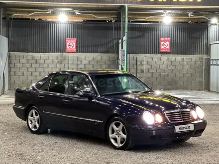 Mercedes-Benz E 280 2001 года за 3 500 000 тг. в Алматы