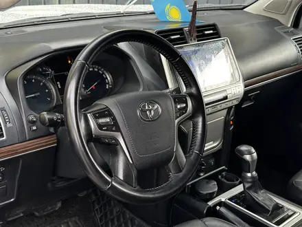 Toyota Land Cruiser Prado 2019 года за 20 600 000 тг. в Актобе – фото 11