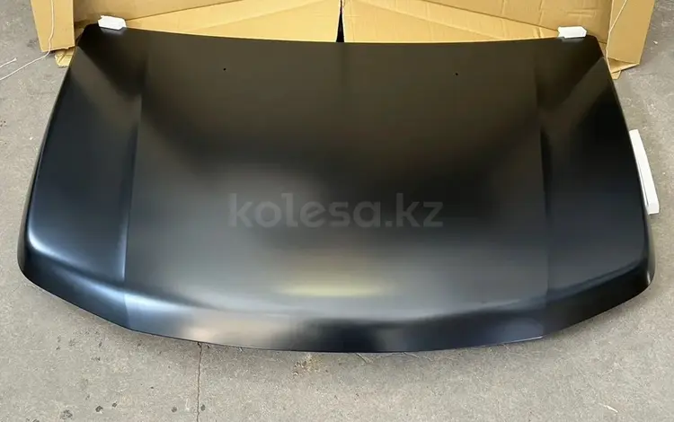 Капот Suzuki Grand Vitara за 1 000 тг. в Астана