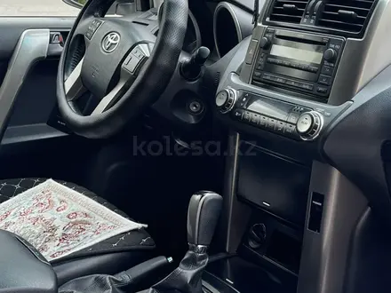 Toyota Land Cruiser Prado 2012 годаүшін15 700 000 тг. в Шымкент – фото 17
