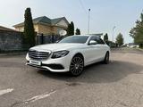 Mercedes-Benz E 200 2016 годаfor18 000 000 тг. в Алматы