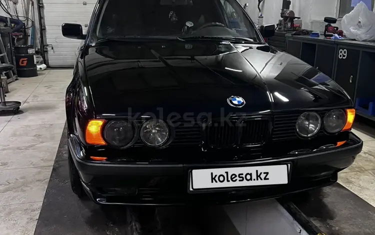 BMW 520 1990 годаfor3 000 000 тг. в Караганда