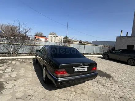 Mercedes-Benz S 320 1995 года за 10 000 000 тг. в Актобе – фото 12