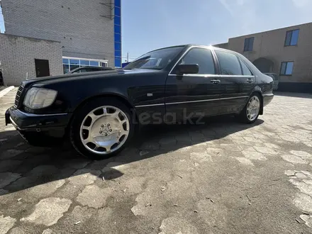 Mercedes-Benz S 320 1995 года за 10 000 000 тг. в Актобе – фото 22