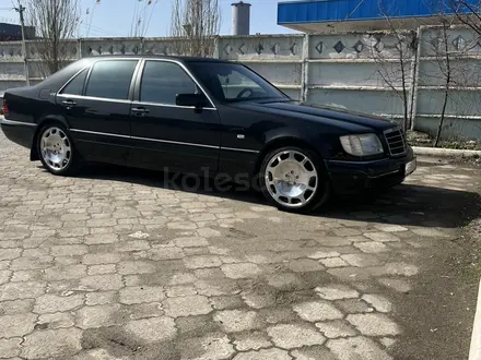 Mercedes-Benz S 320 1995 года за 10 000 000 тг. в Актобе – фото 29