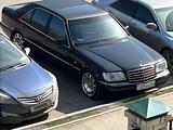 Mercedes-Benz S 320 1995 года за 8 000 000 тг. в Актобе – фото 2