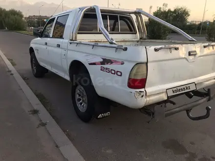 Mitsubishi L200 2001 года за 2 000 000 тг. в Шу – фото 3