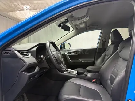 Toyota RAV4 Prestige 2020 года за 13 400 000 тг. в Алматы – фото 12