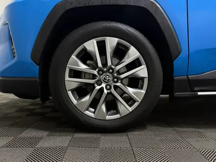 Toyota RAV4 Prestige 2020 года за 13 400 000 тг. в Алматы – фото 16