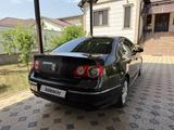 Volkswagen Passat 2010 годаүшін3 500 000 тг. в Шымкент – фото 4