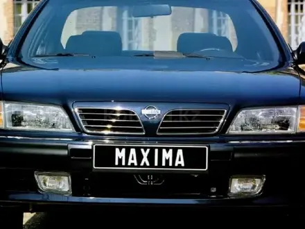Стекло фары NISSAN Maxima за 7 500 тг. в Актобе