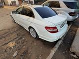 Mercedes-Benz C 300 2009 года за 3 800 000 тг. в Уральск – фото 3