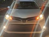 Toyota Sienna 2012 года за 8 800 000 тг. в Актобе
