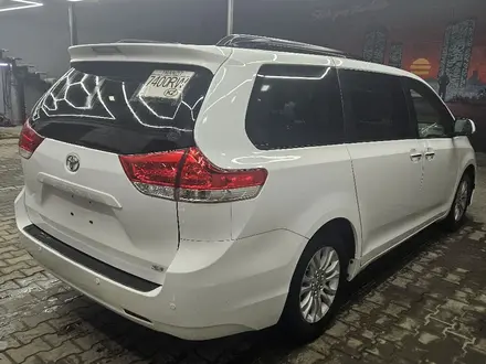 Toyota Sienna 2012 года за 8 800 000 тг. в Актобе – фото 10