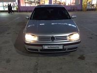 Volkswagen Golf 2003 годаүшін3 000 000 тг. в Актобе