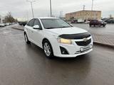 Chevrolet Cruze 2014 года за 4 200 000 тг. в Астана – фото 2