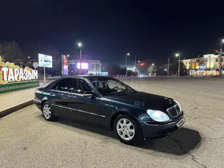 Mercedes-Benz S 320 2001 года за 6 000 000 тг. в Тараз – фото 4