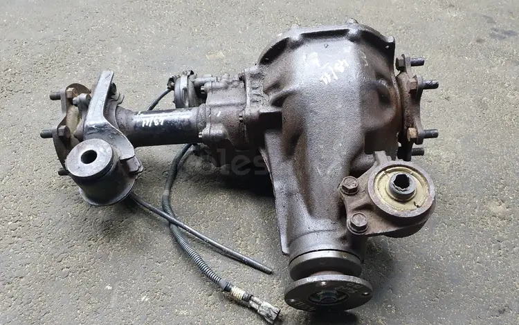 Редуктор передний 43x11 Toyota Hilux 2002-2005 г. В.41110-3D370 за 120 000 тг. в Алматы