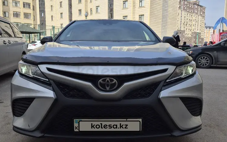 Toyota Camry 2020 года за 12 500 000 тг. в Актау