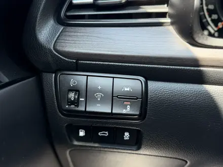 Kia K7 2020 года за 11 350 000 тг. в Алматы – фото 19