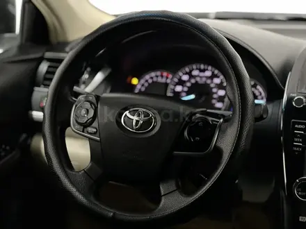 Toyota Camry 2013 года за 7 800 000 тг. в Актау – фото 9