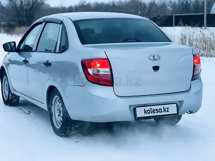 ВАЗ (Lada) Granta 2190 2015 года за 2 850 000 тг. в Уральск – фото 3