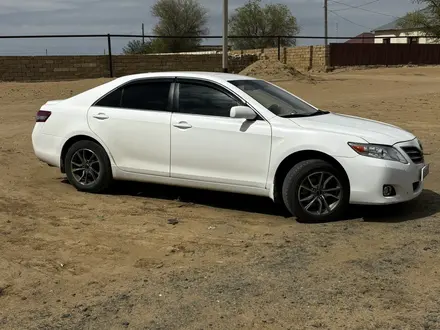 Toyota Camry 2010 года за 5 350 000 тг. в Кульсары – фото 5