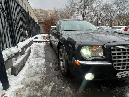 Chrysler 300C 2007 года за 6 000 000 тг. в Семей