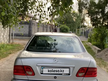 Mercedes-Benz E 280 1997 года за 5 100 000 тг. в Алматы – фото 4