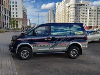 Mitsubishi Delica