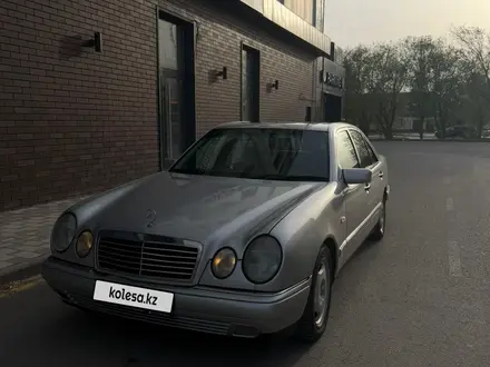 Mercedes-Benz E 280 1997 года за 3 000 000 тг. в Кызылорда – фото 3