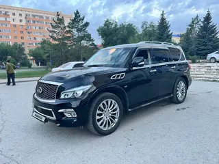 Infiniti QX80
