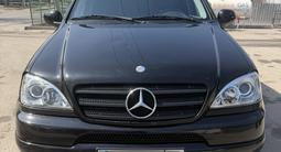 Mercedes-Benz ML 320 2001 года за 3 400 000 тг. в Алматы – фото 2