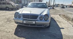 Mercedes-Benz CLK 320 2002 года за 2 400 000 тг. в Туркестан – фото 2