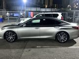 Lexus ES 250 2022 годаүшін23 000 000 тг. в Астана – фото 2