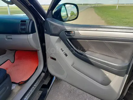 Toyota 4Runner 2005 года за 12 000 000 тг. в Астана – фото 16